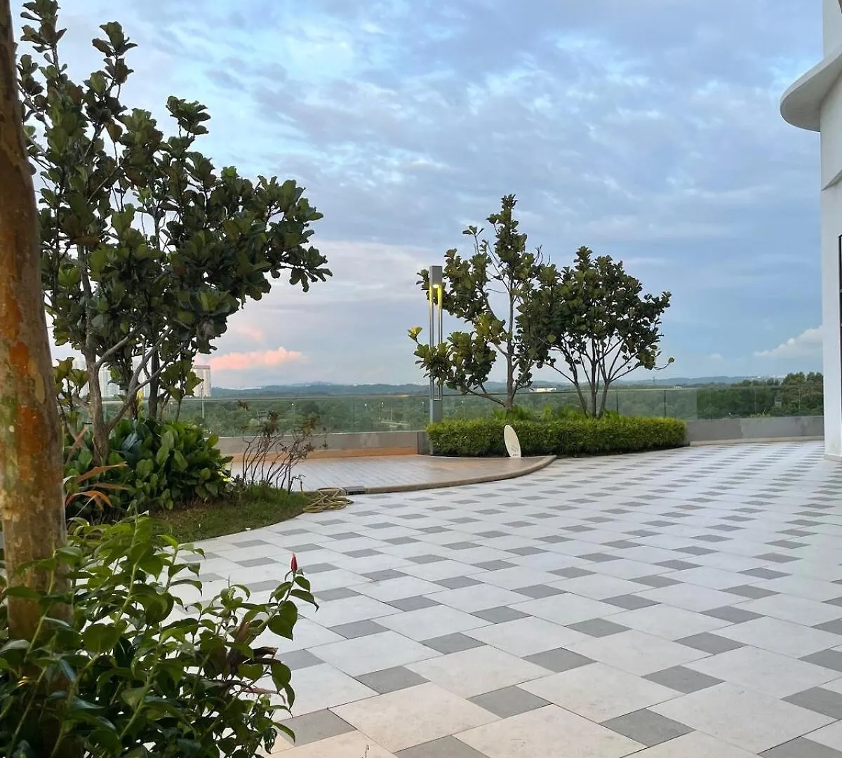 3 Rooms, Legoland, Medini, Netflix, Wi-Fi, Beach, Pool, 10 Min To Singapore Checkpoint Johor Bahru 0*,